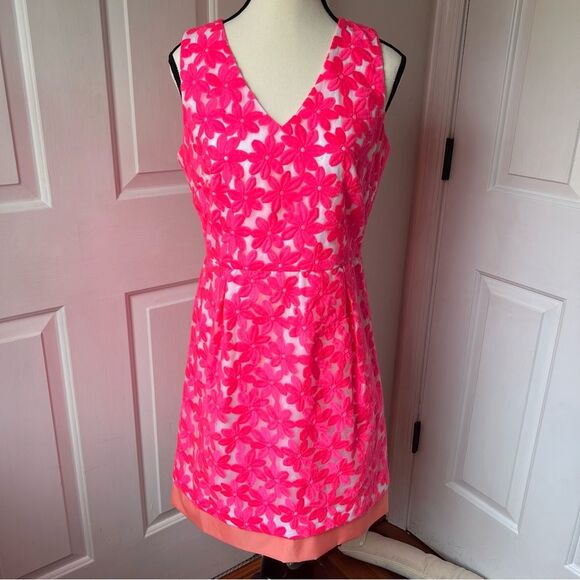 NWOT SAIL TO SABLE STS Neon Pink Floral Overlay Dress - Size 6 - Picture 1 of 6